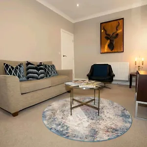 Stones Throw Apartment
